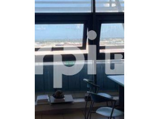 Bureaux 94 m²