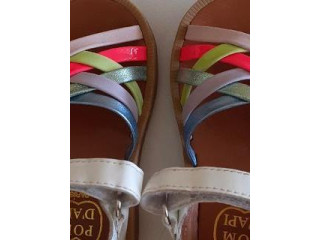Chaussures/sandales bébé fille, pointure 22, Pom d'api. Neuves