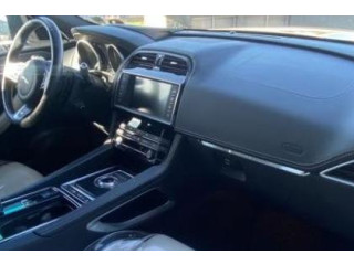 Jaguar F-Pace 2.0 D - 180 ch AWD BVA8 Prestige