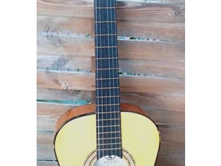 Guitare enfant très bon état