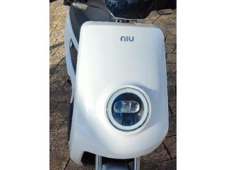 Scooter électrique niu m+ lite