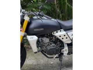 Moto 125 Caballero