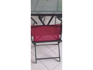 Table plexiglas et ses '4 chaises