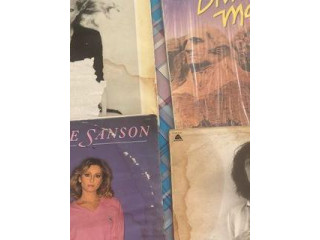4 Vinyles