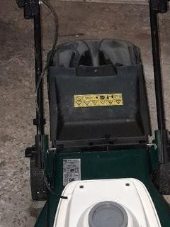 tondeuse-a-gazon-electrique-big-0