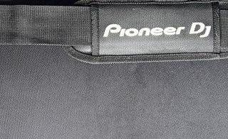 ddj-1000-rekordbox-avec-sacoche-pioneer-big-1